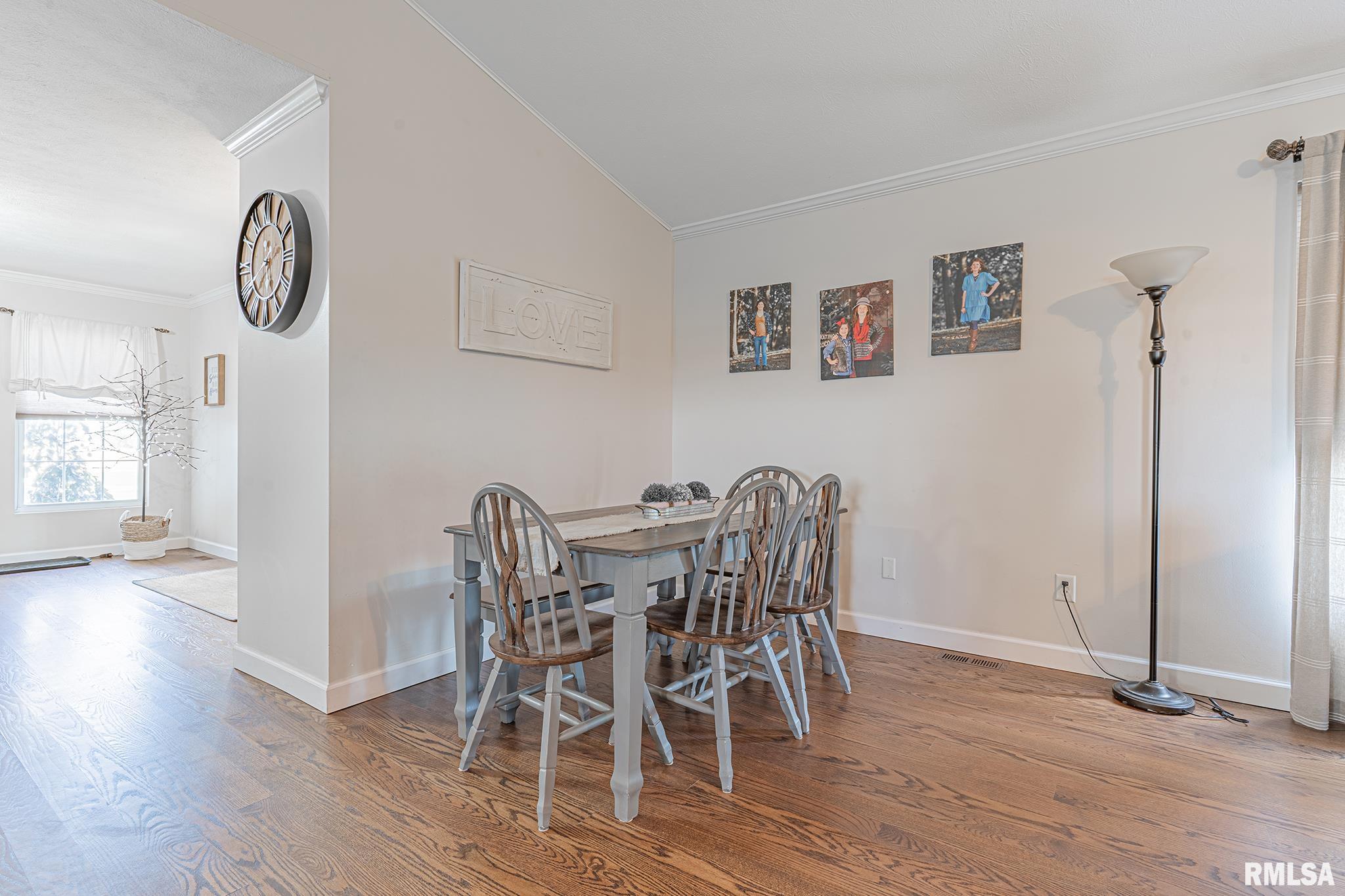 2226 Mills Cart Road Salem, IL 62881 - Photo 14 of 37