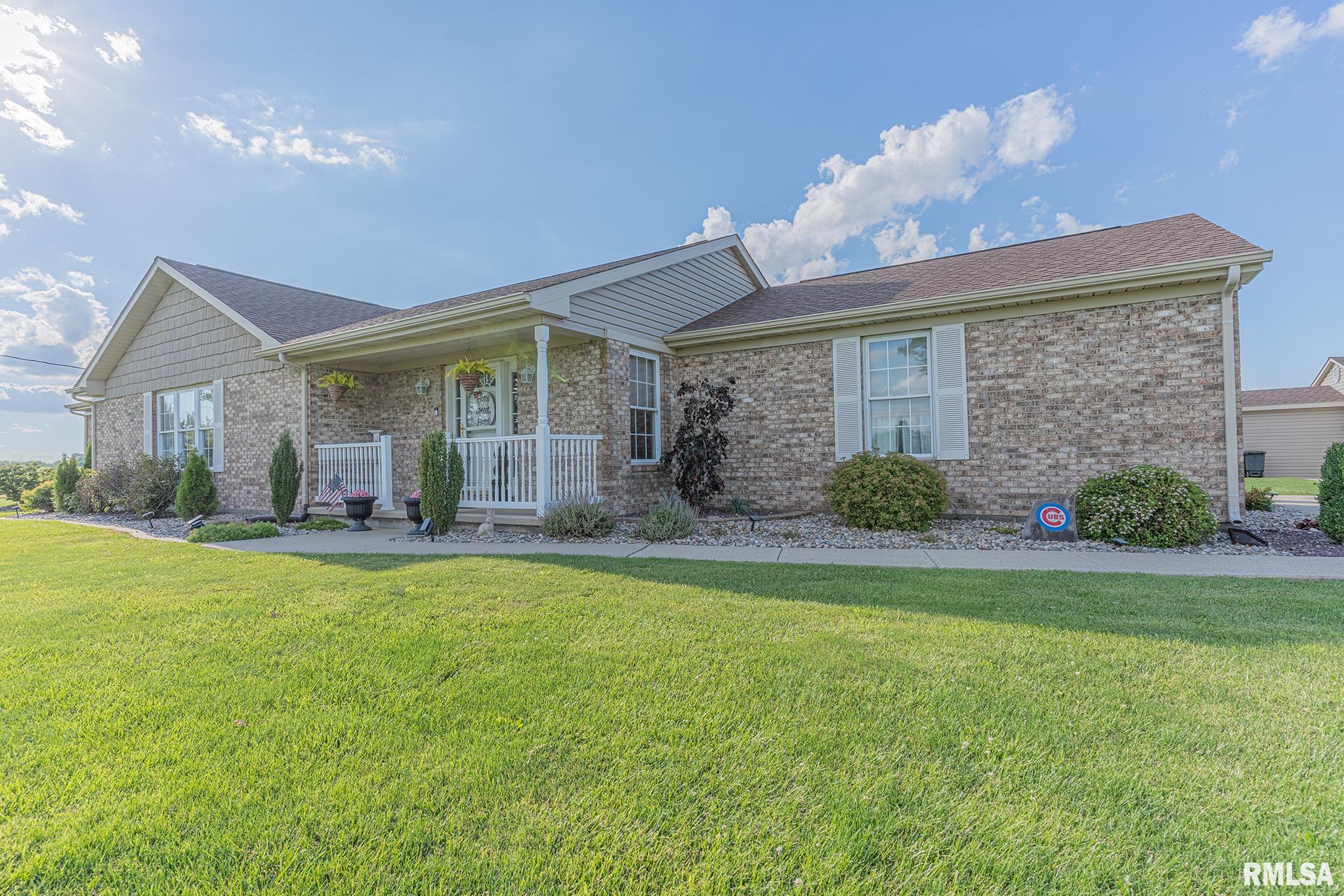 2226 Mills Cart Road Salem, IL 62881 - Photo 3 of 37