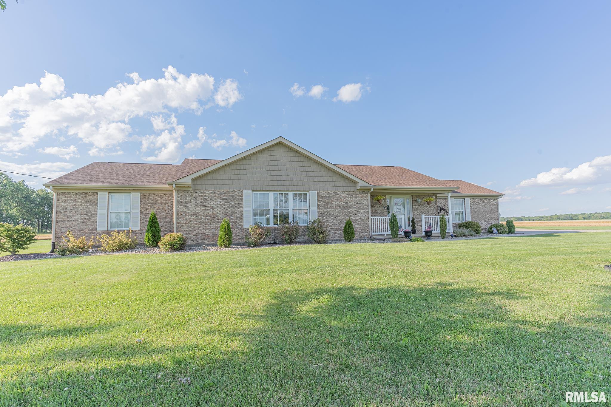 2226 Mills Cart Road Salem, IL 62881 - Photo 8 of 37