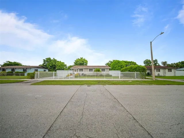 $524,900 | 11341 Southwest 203rd Terrace, Miami, FL 33189