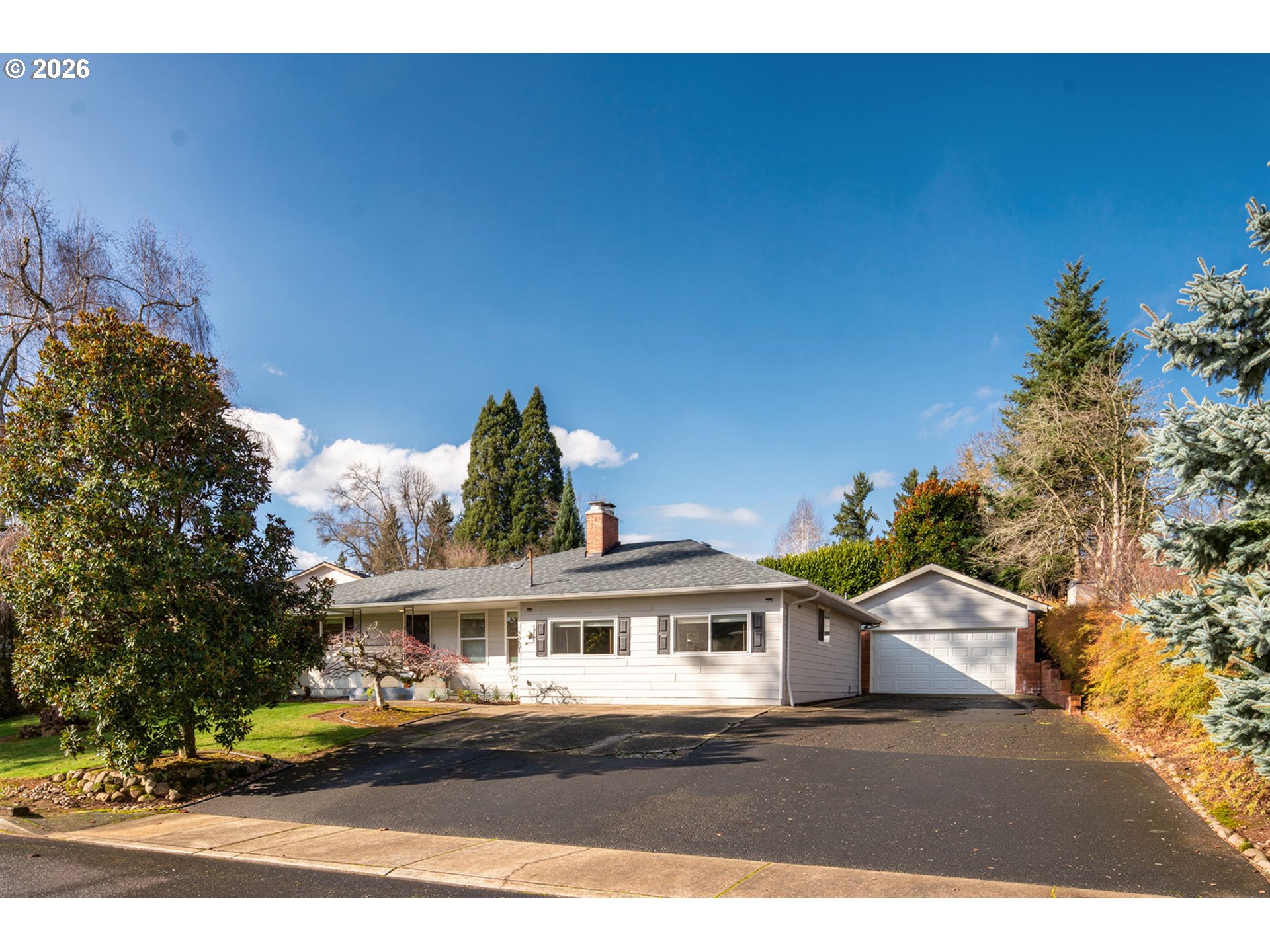 10891 Southeast Spruce View Lane Happy Valley, OR 97086 - Photo 3 of 39