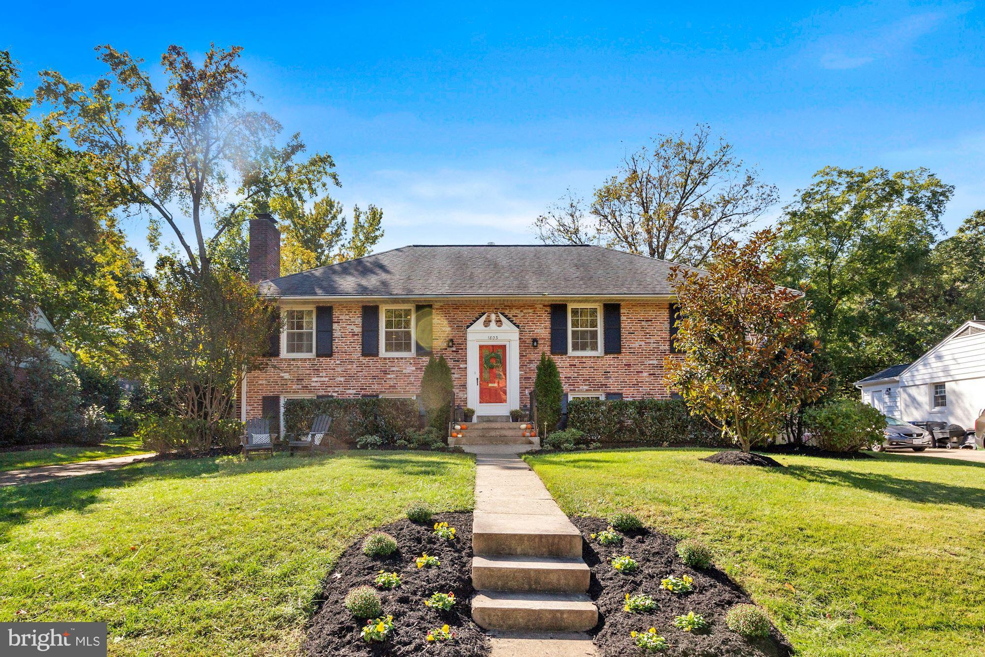 1803 Hackamore Lane Alexandria, VA 22308 - Photo 1 of 25