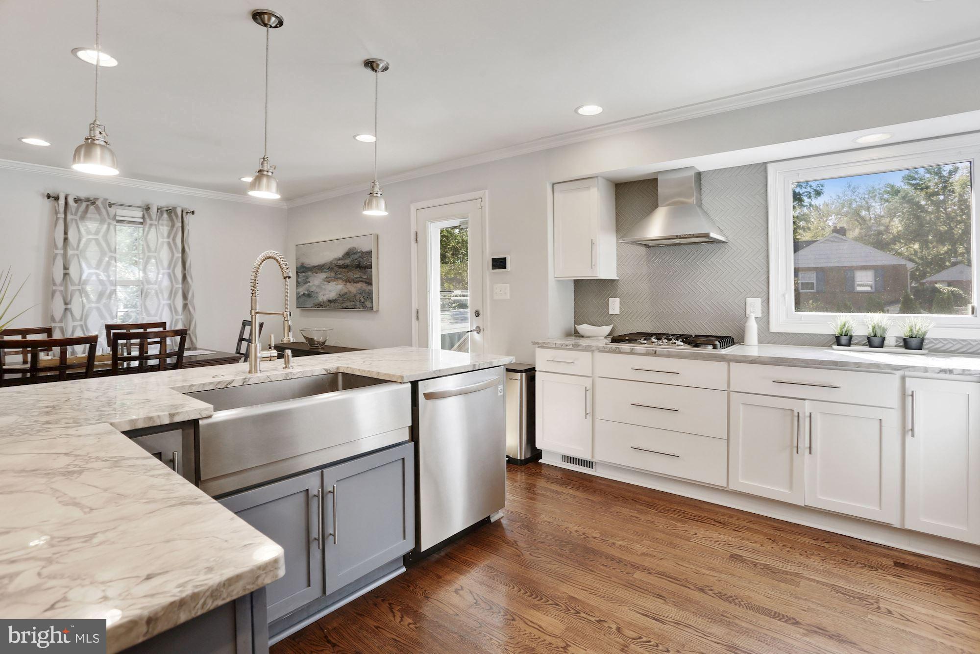 1803 Hackamore Lane Alexandria, VA 22308 - Photo 4 of 25