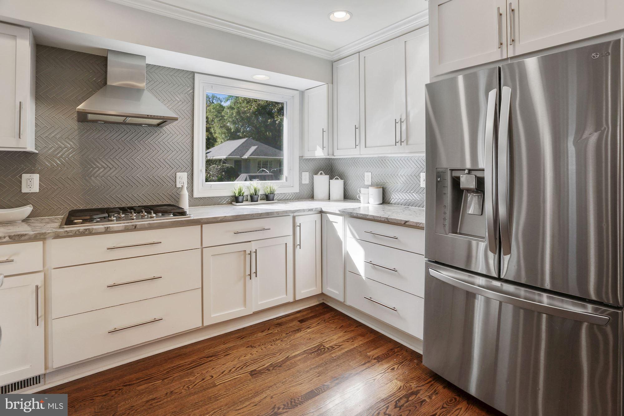 1803 Hackamore Lane Alexandria, VA 22308 - Photo 5 of 25