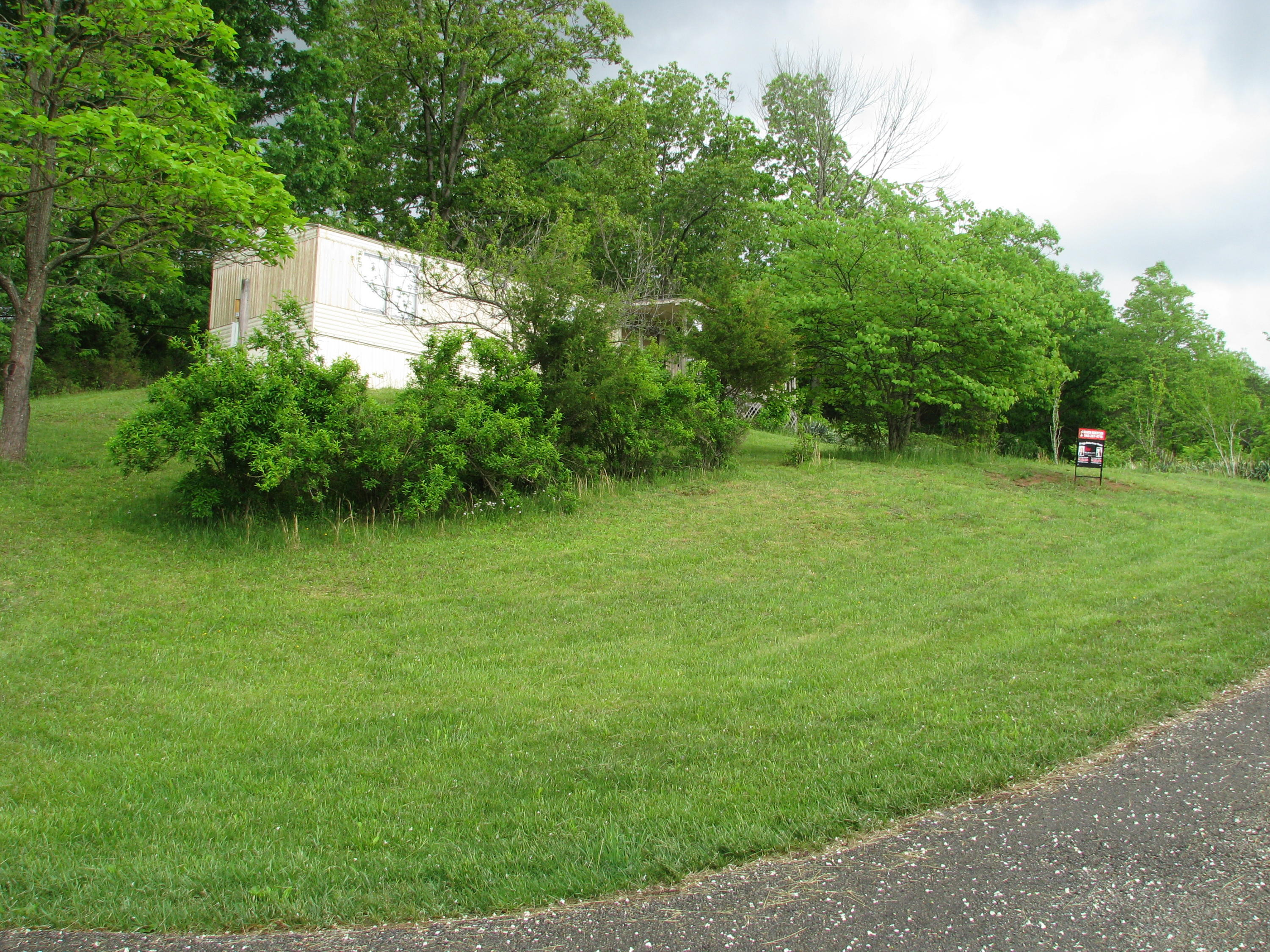 4958 Trade Winds Road Dublin, VA 24084 - Photo 1 of 14 Front