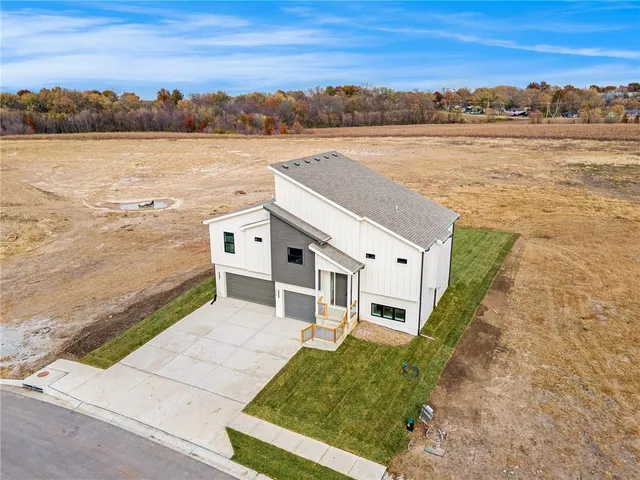 $439,900 | 459 Green Drive, Lawson, MO 64062