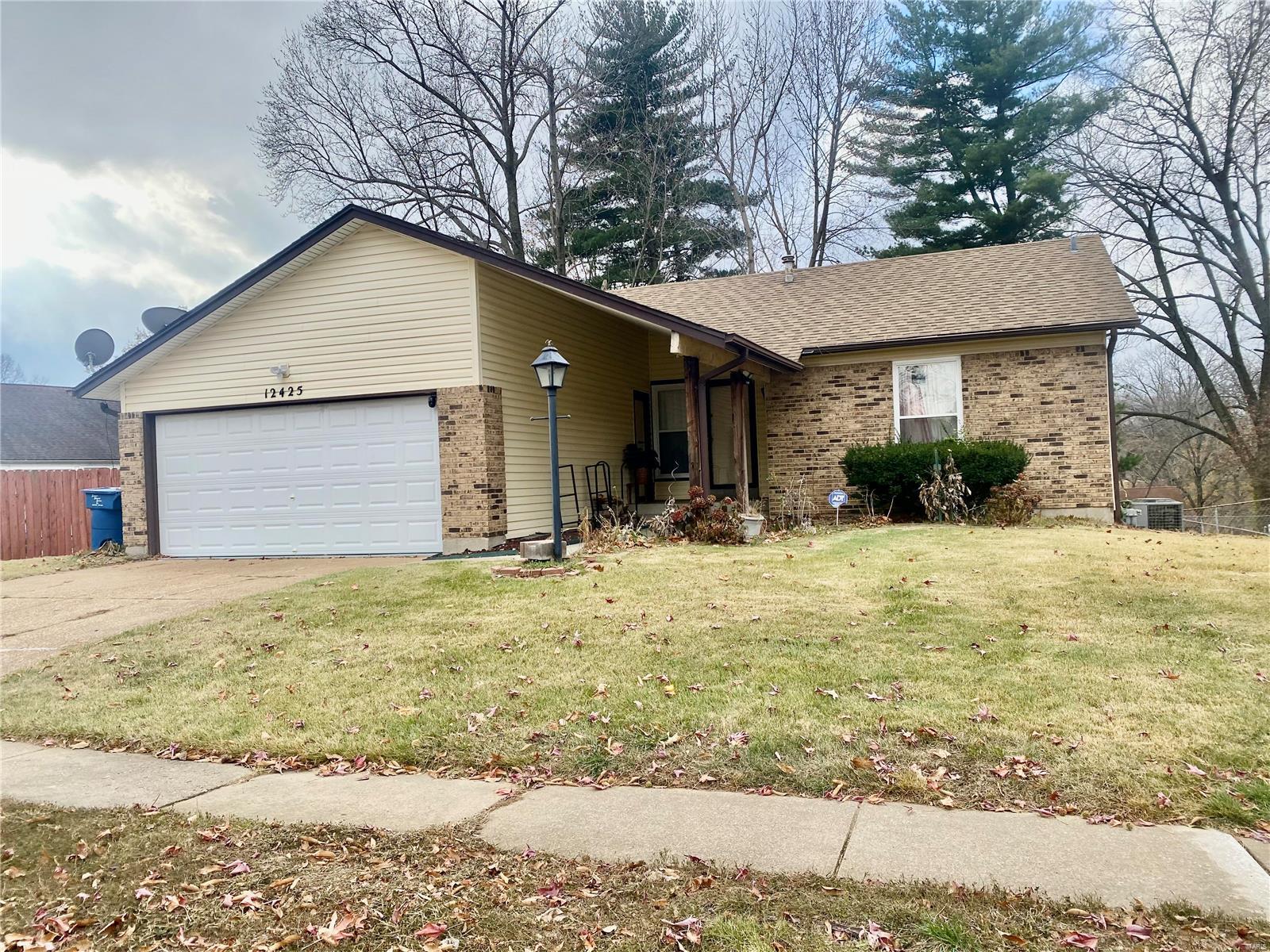 12425 Jerries Lane, Black Jack, MO 63033 Compass