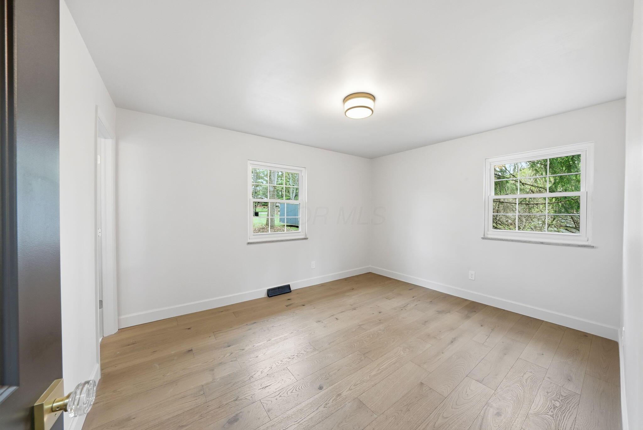 4445 Central College Road Westerville, OH 43081 - Photo 26 of 80 Second bedroom on the first floor is also an ensuite!