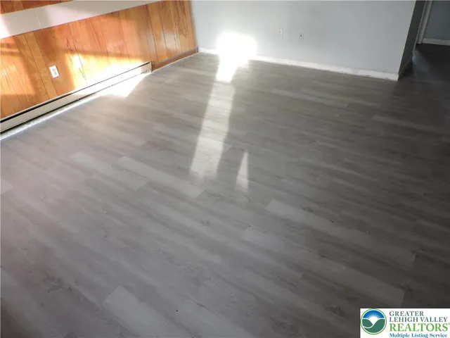 $1,400 | 866 North Van Buren Street, Allentown, PA 18109