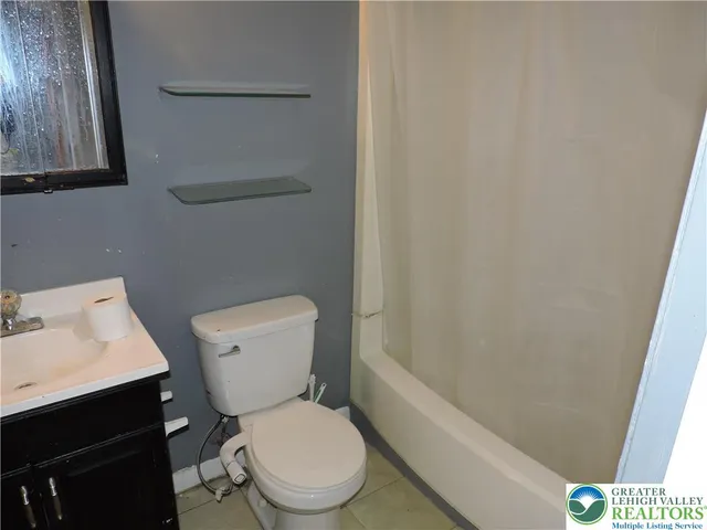 $1,400 | 866 North Van Buren Street, Allentown, PA 18109