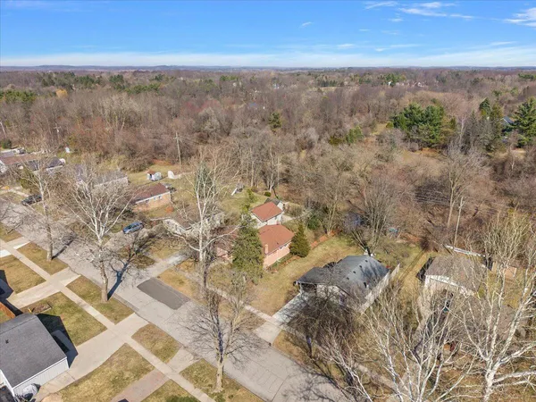 $375,000 | 764 Manor Drive, Milford, MI 48381