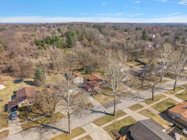 $375,000 | 764 Manor Drive, Milford, MI 48381