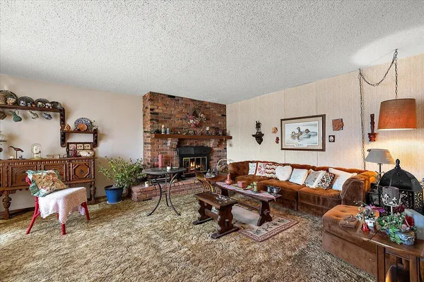 $375,000 | 764 Manor Drive, Milford, MI 48381