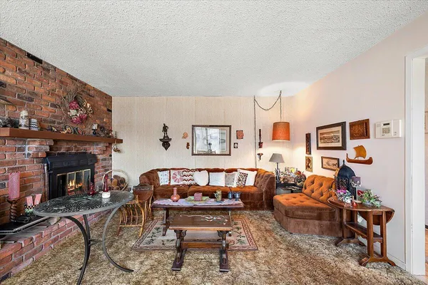 $375,000 | 764 Manor Drive, Milford, MI 48381