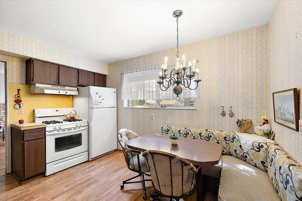 $375,000 | 764 Manor Drive, Milford, MI 48381