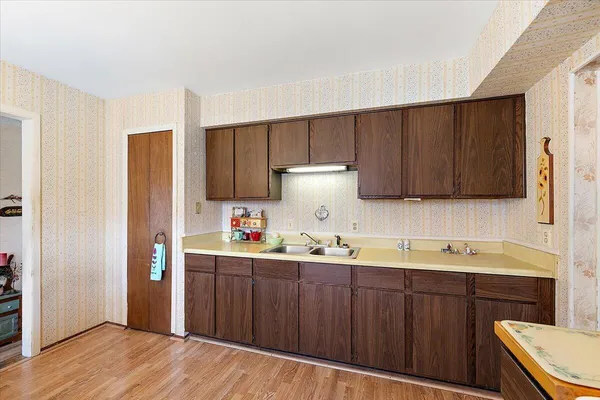 $375,000 | 764 Manor Drive, Milford, MI 48381