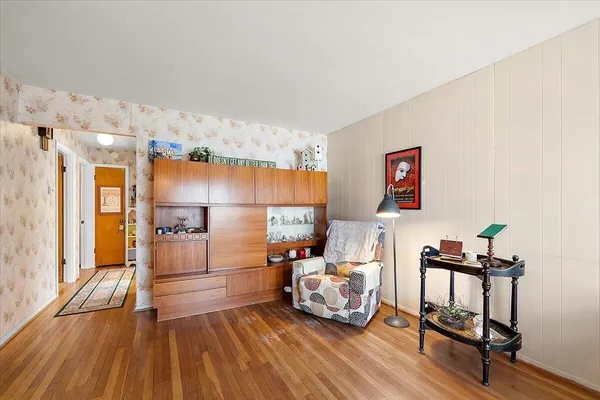 $375,000 | 764 Manor Drive, Milford, MI 48381