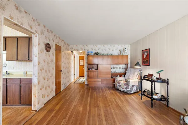 $375,000 | 764 Manor Drive, Milford, MI 48381