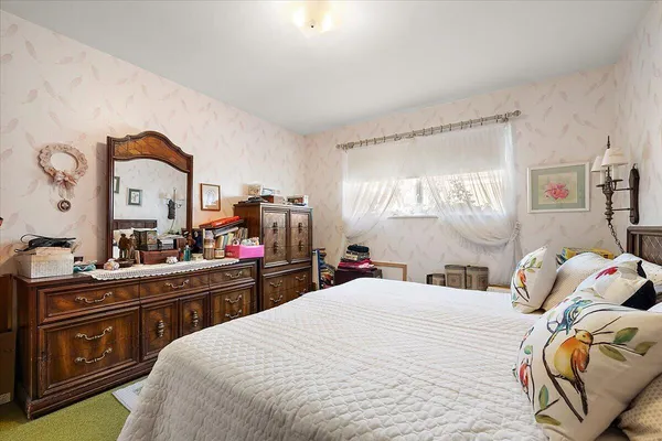 $375,000 | 764 Manor Drive, Milford, MI 48381