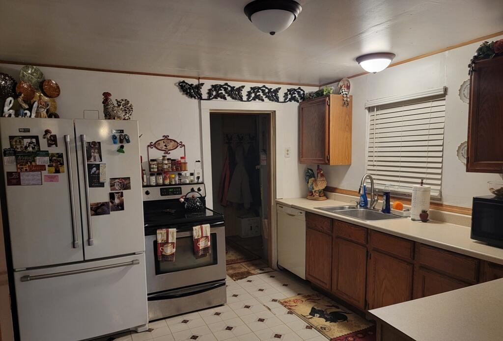 309 A Avenue Seneca, OR 97873 - Photo 15 of 45 20250527_180634