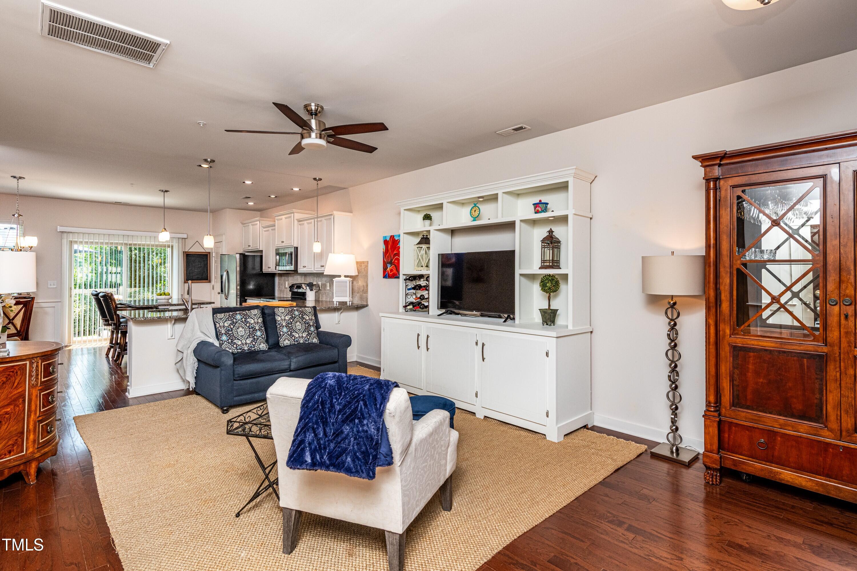 7809 Lillyhurst Drive Raleigh, NC 27612 - Photo 9 of 35