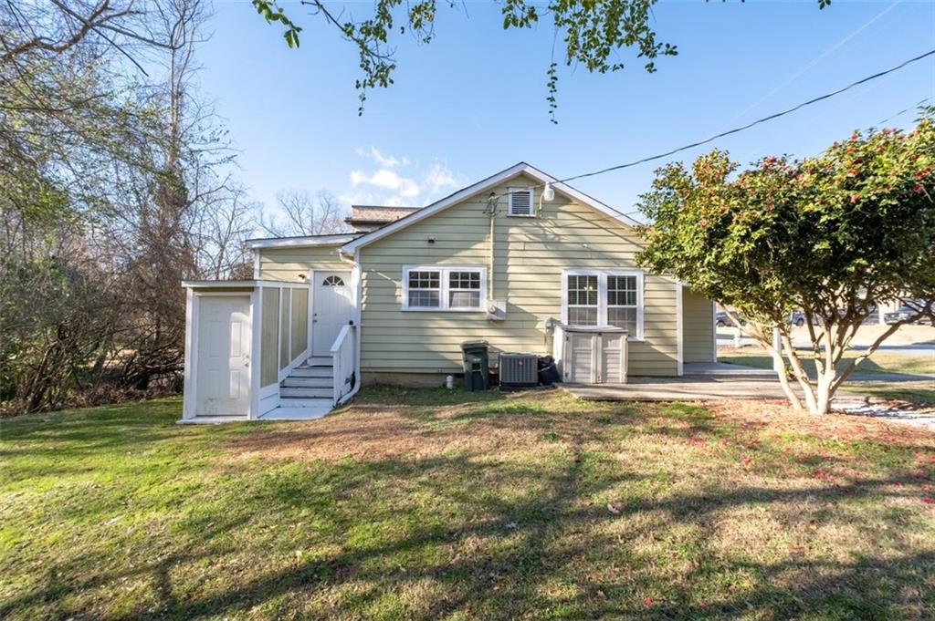 238 Cres Circle Southwest Marietta, GA 30064 - Photo 21 of 24