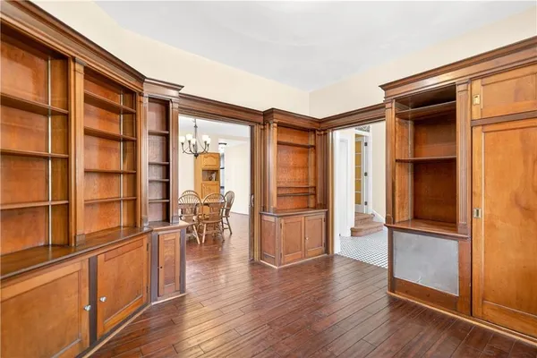 $435,000 | 358 Iroquois Place, Beaver, PA 15009