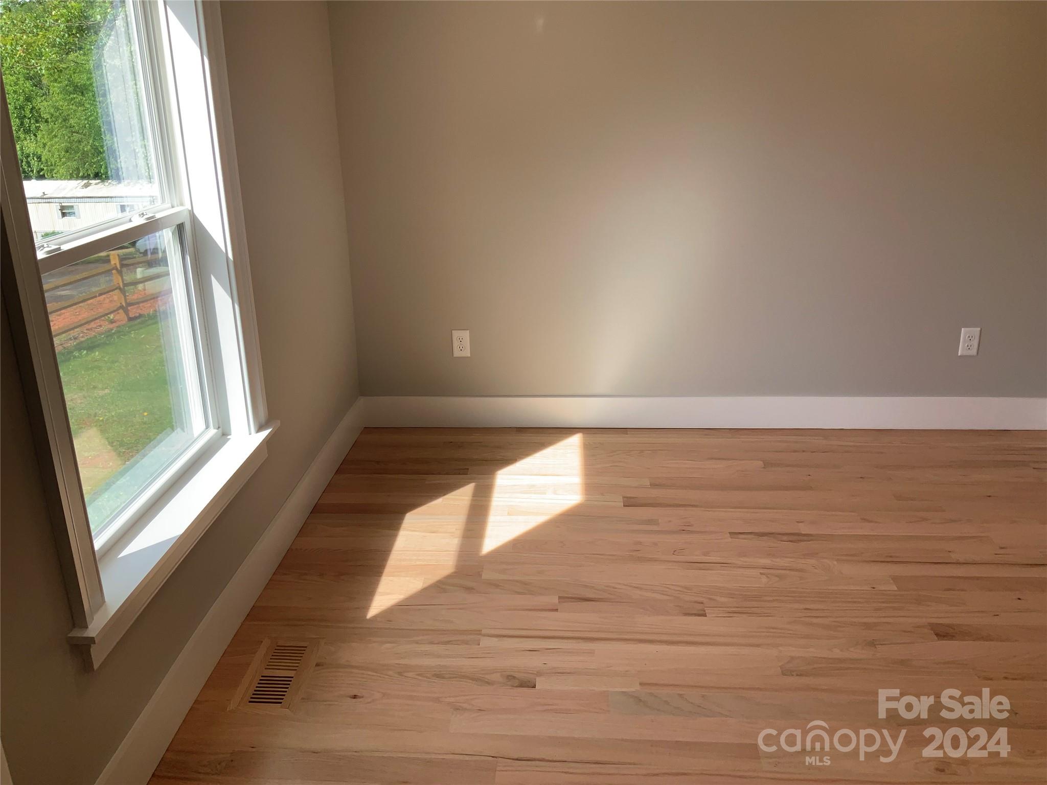 25 Marion Road Leicester, NC 28748 - Photo 11 of 22 Gallery Image 11