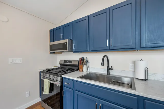 $619,900 | 69 Grandview Drive, North Woodstock, NH 03262