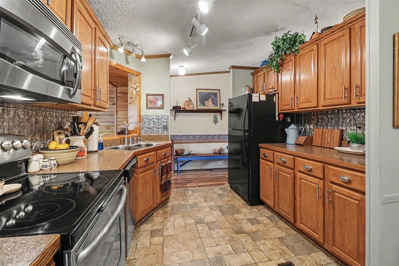 6809 West Deer Road Mears, MI 49436 - Photo 12 of 29 Gallery Image 12