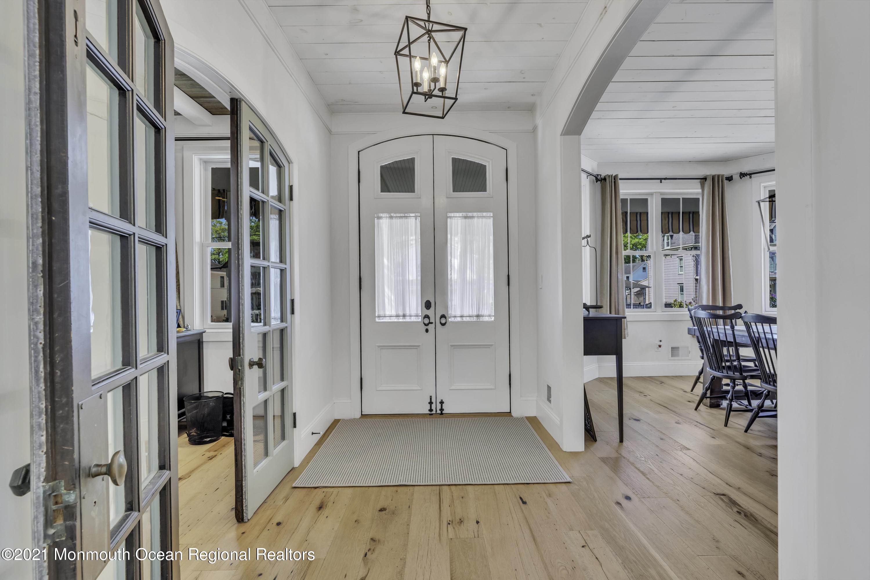 52 Marcellus Avenue Manasquan, NJ 08736 - Photo 5 of 79 1st Floor Entry