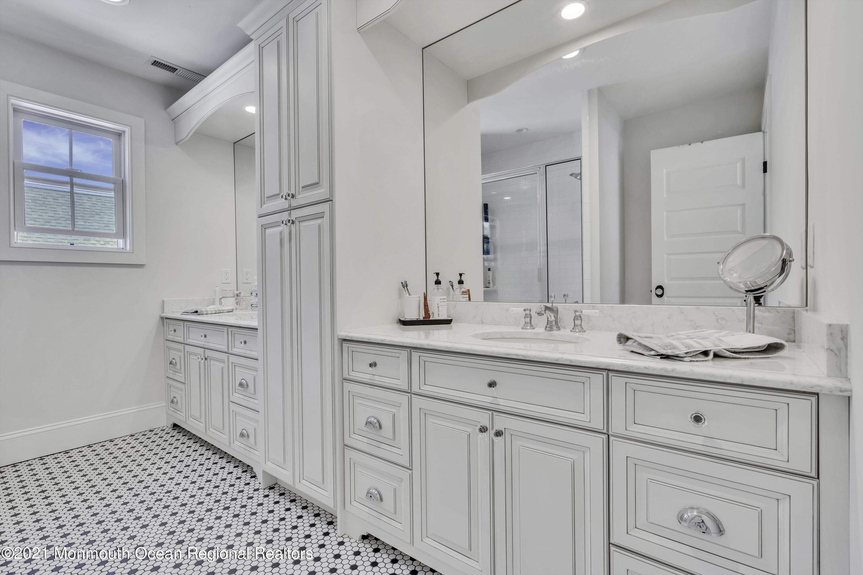 52 Marcellus Avenue Manasquan, NJ 08736 - Photo 46 of 79 2nd Fl. Bath