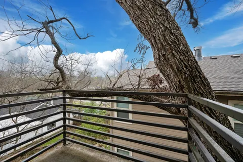 $330,000 | 4409 Duval Street, Unit 305, Austin, TX 78751
