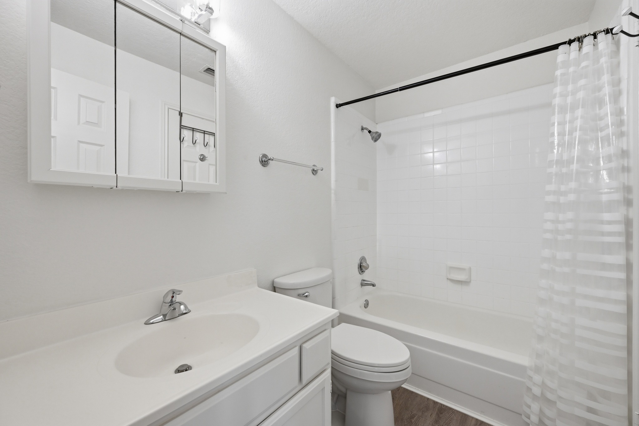 4409 Duval Street, Unit 305 Austin, TX 78751 - Photo 18 of 35