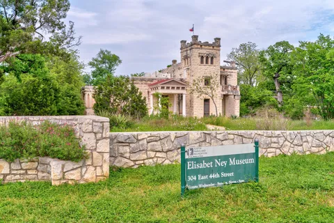 $330,000 | 4409 Duval Street, Unit 305, Austin, TX 78751