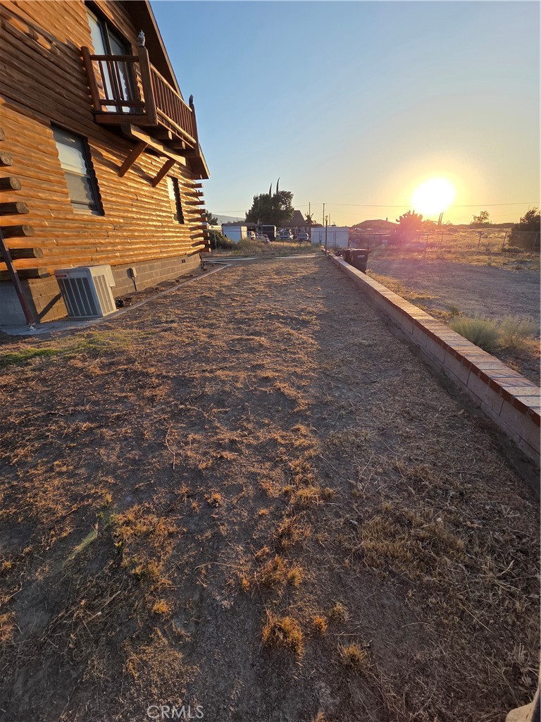 5480 Sunnyslope Road Phelan, CA 92371 - Photo 45 of 47 a view of a backyard