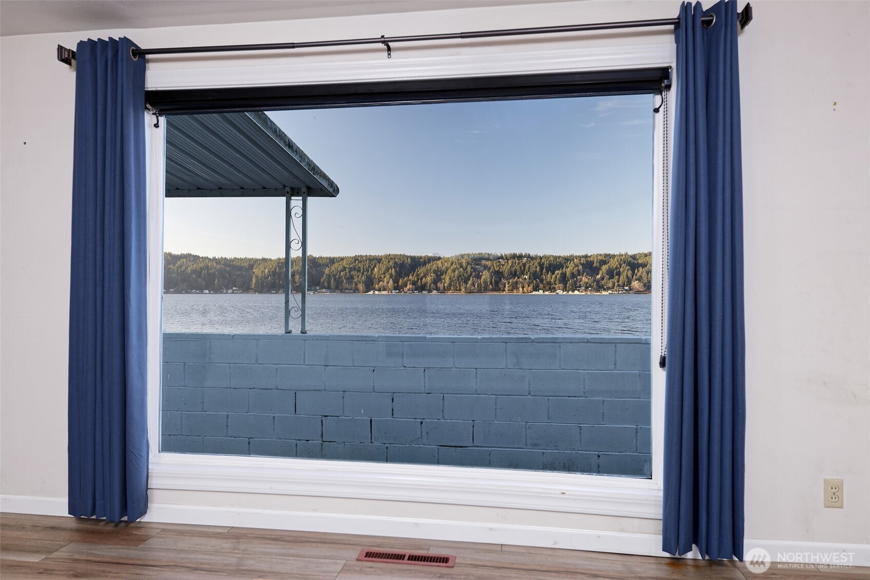 11181 Highway 106 Belfair, WA 98528 - Photo 17 of 39