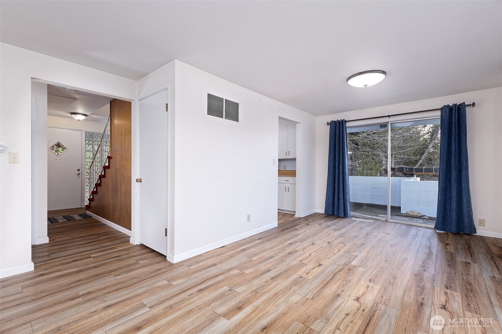 11181 Highway 106 Belfair, WA 98528 - Photo 20 of 39