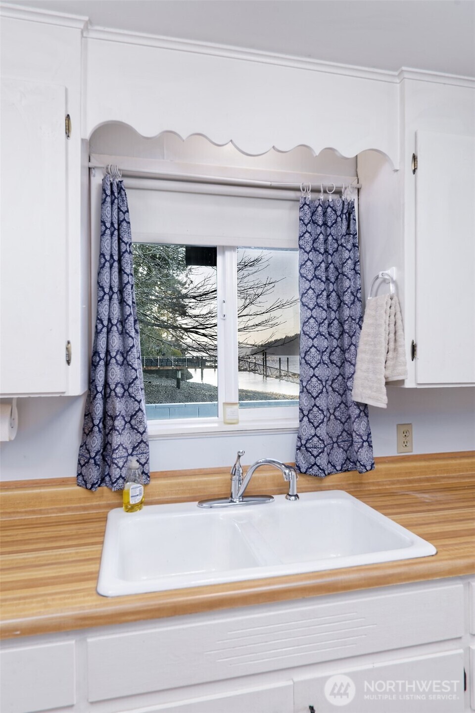 11181 Highway 106 Belfair, WA 98528 - Photo 22 of 39