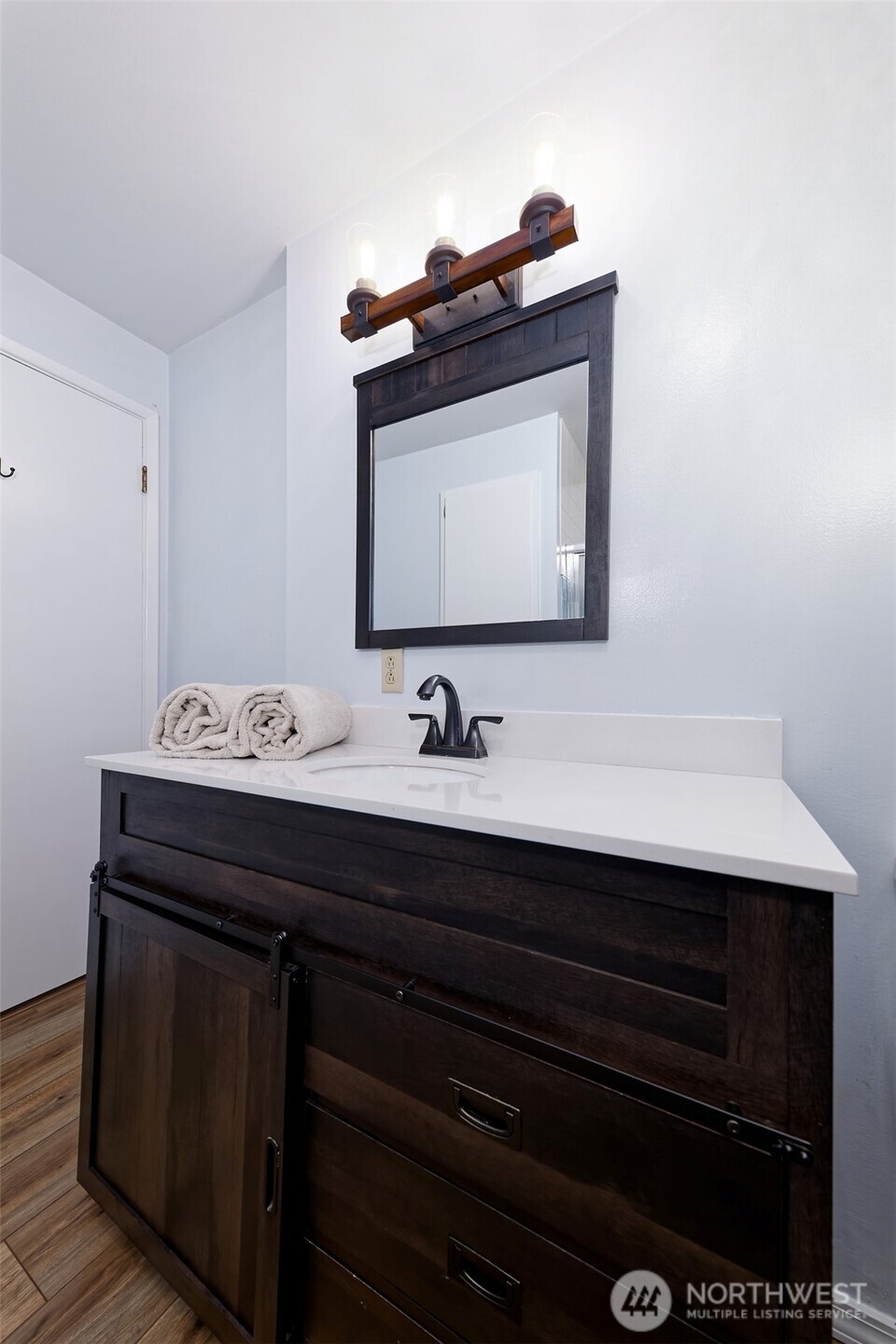 11181 Highway 106 Belfair, WA 98528 - Photo 27 of 39