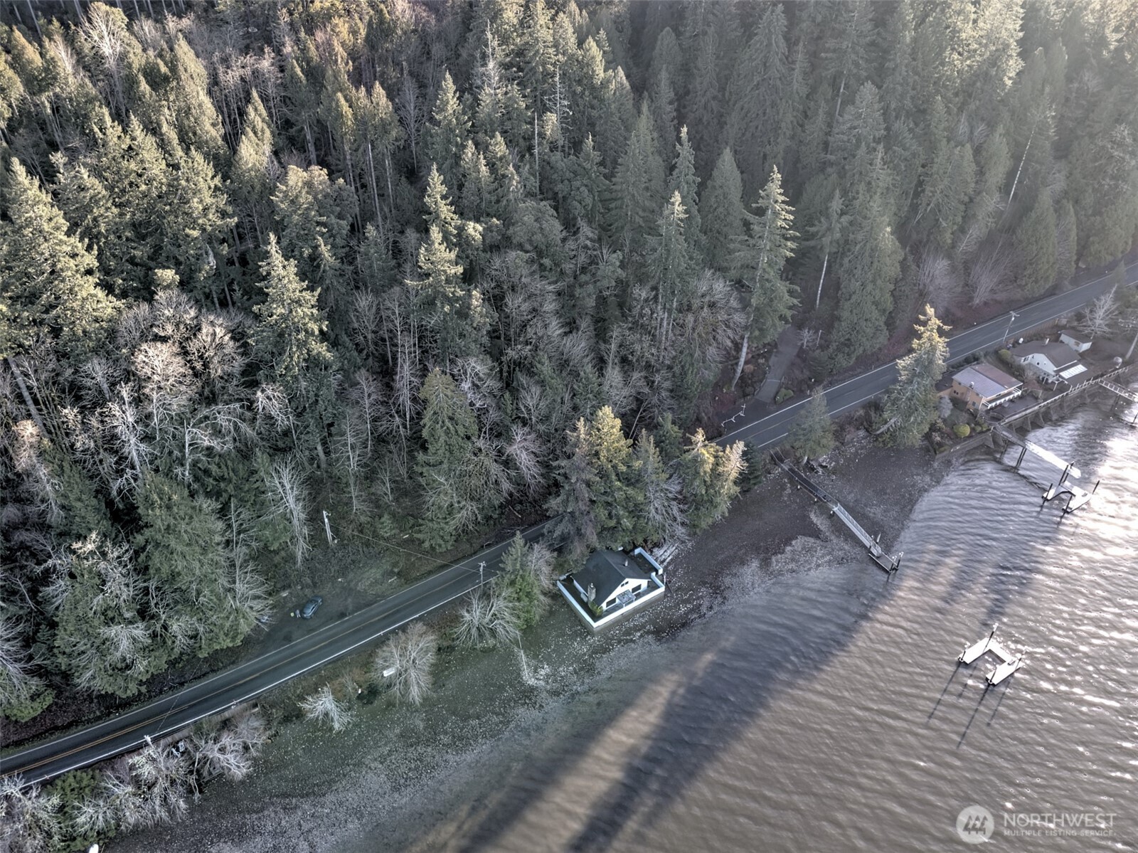 11181 Highway 106 Belfair, WA 98528 - Photo 7 of 39