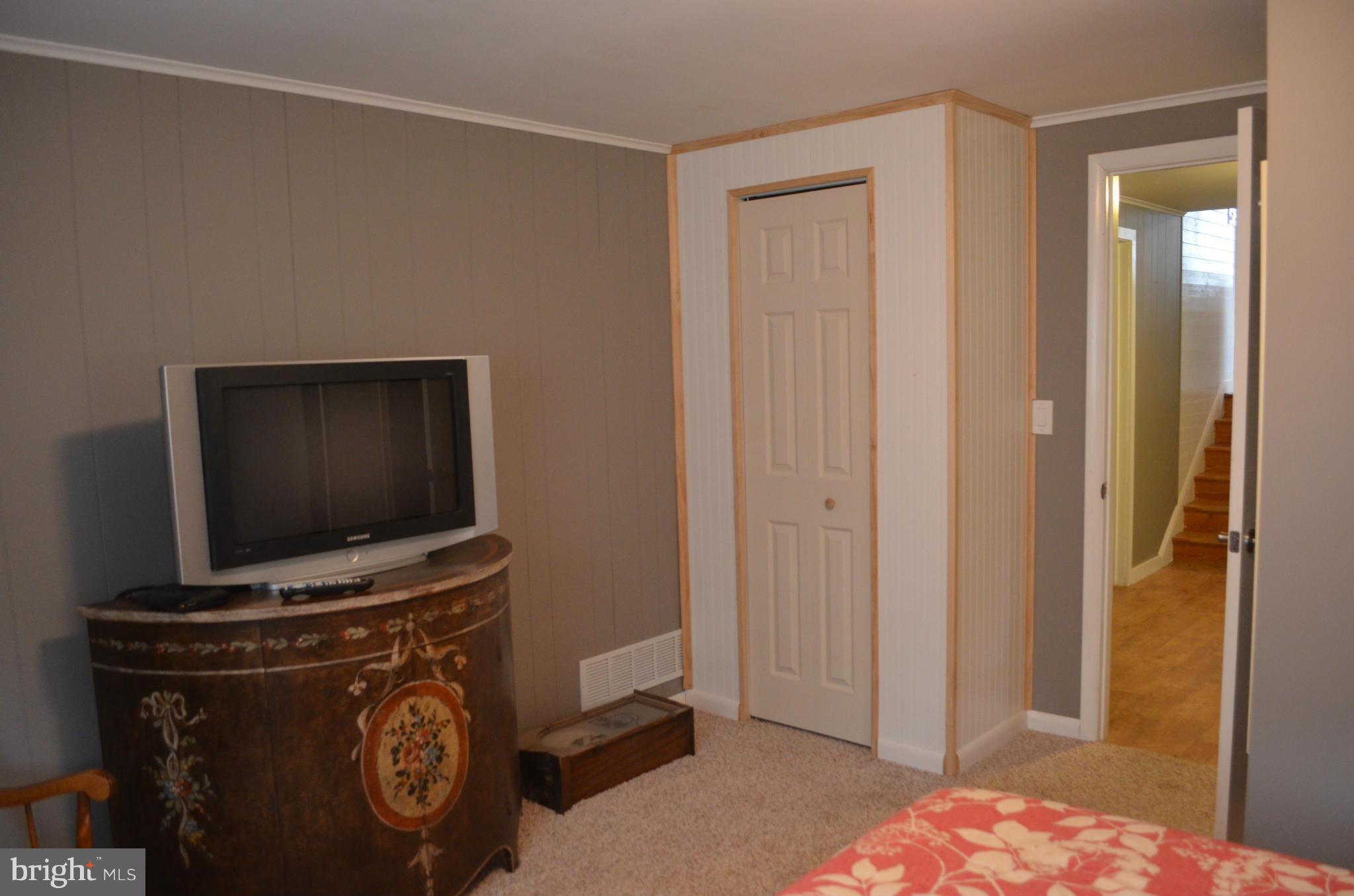 105 Gothard Road Lutherville-Timonium, MD 21093 - Photo 23 of 29 Bedroom