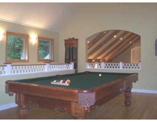 10 Brenton Road Weston, MA 02493 - Photo 3 of 15 Gallery Image 3