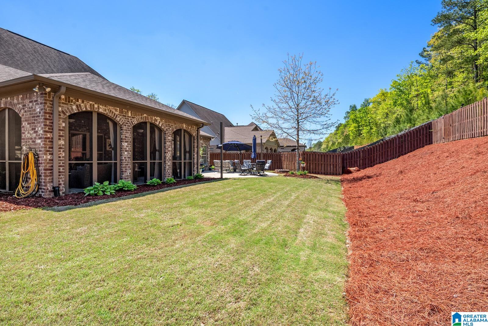 462 Ballantrae Road Pelham, AL 35124 - Photo 5 of 57