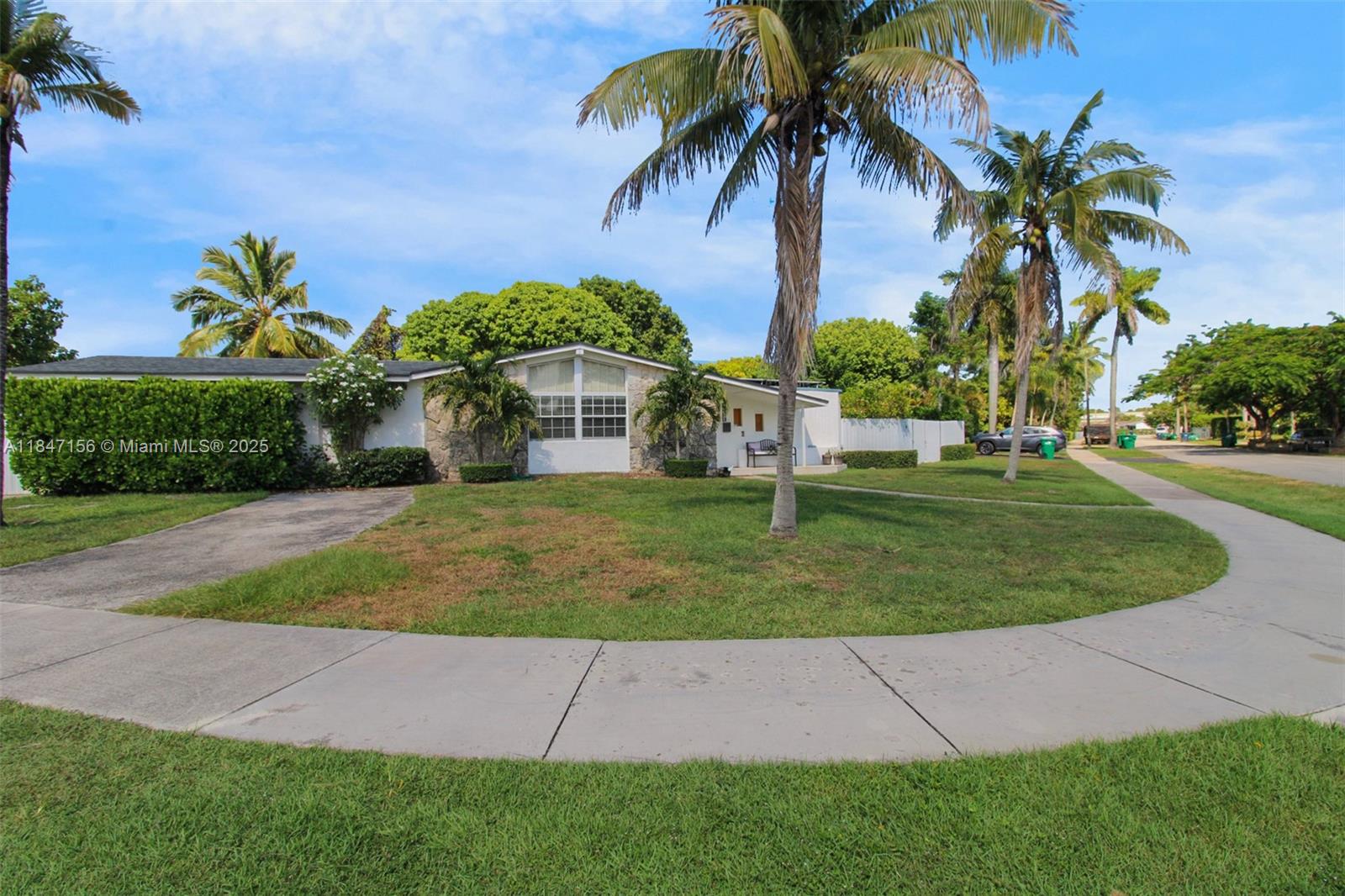 9755 Southwest 161st Street Miami, FL 33157 - Photo 28 of 32 a view of a backyard