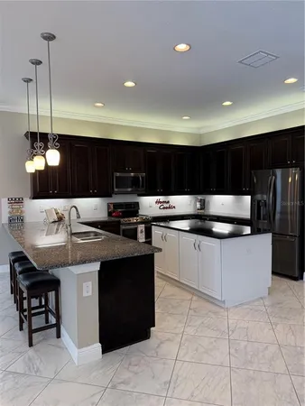 $883,500 | 16015 Cape Coral Drive, Wimauma, FL 33598