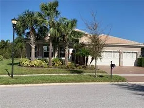 $883,500 | 16015 Cape Coral Drive, Wimauma, FL 33598