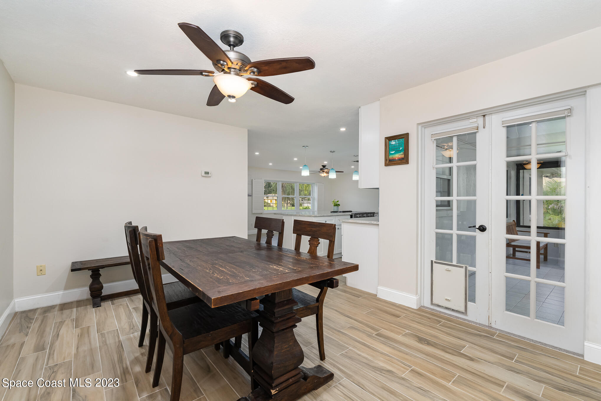 2842 Watkins Drive Melbourne, FL 32901 - Photo 9 of 39 a dining room with furniture and window