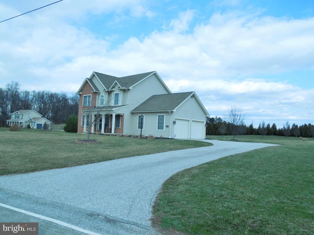 115 Pine Road Abbottstown, PA 17301 - Photo 2 of 47 Gallery Image 2