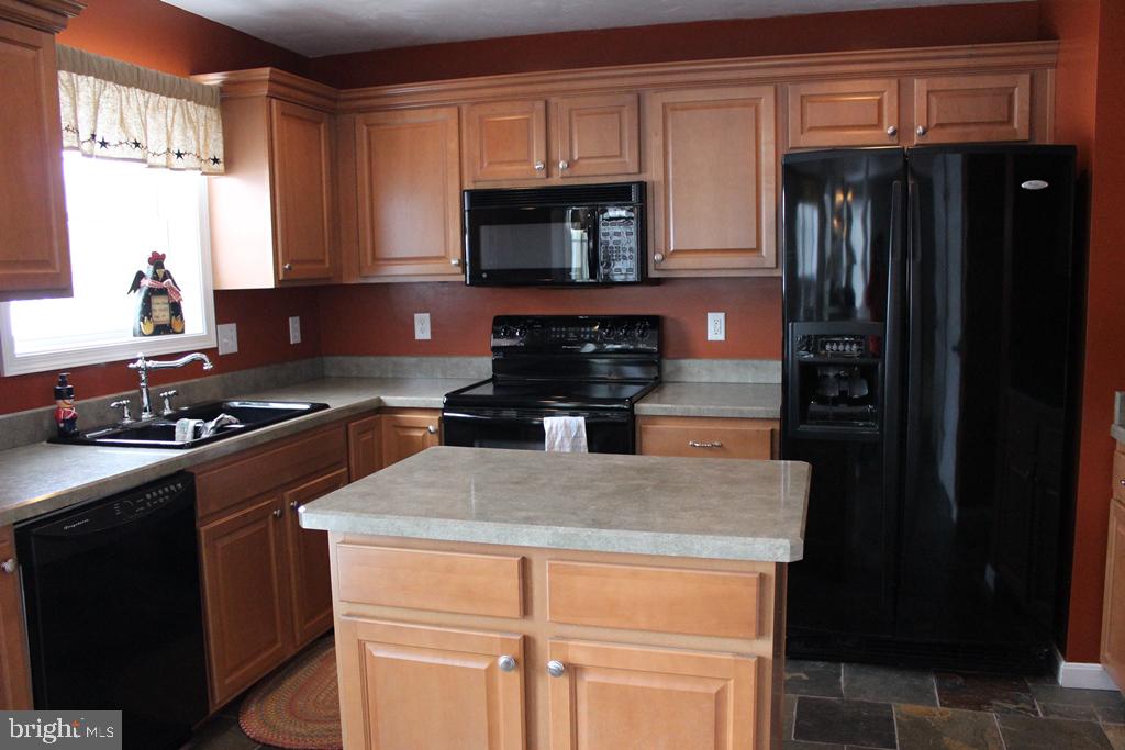 115 Pine Road Abbottstown, PA 17301 - Photo 9 of 47 Gallery Image 9